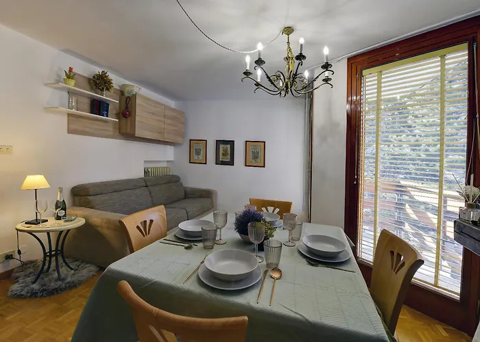 Dulci Du Mont Blanc Apartment *